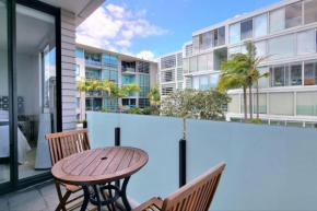 Marina View Apartment in the Viaduct-Pool,Spa-Gym
